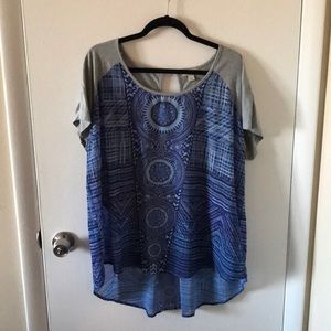 2X geometric print shirt